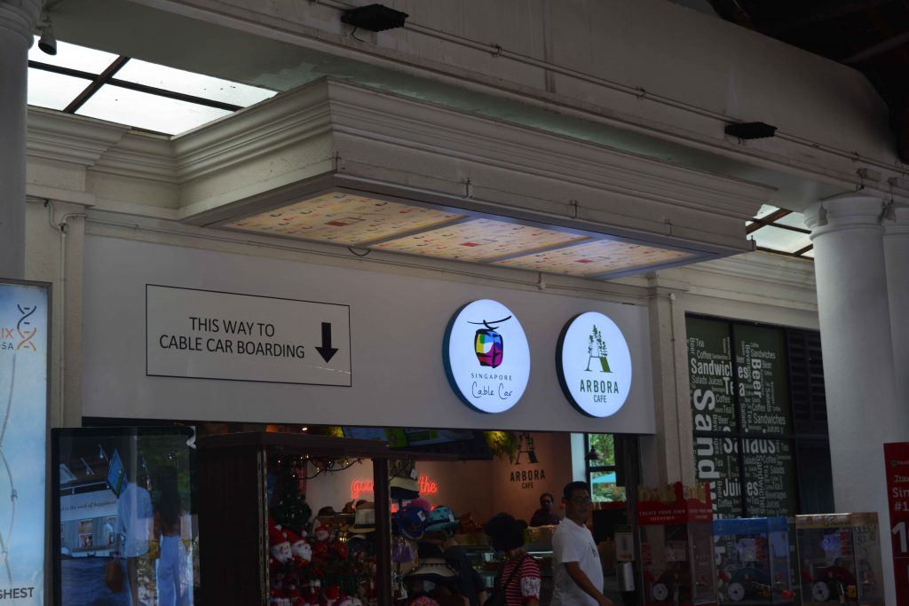 Cable car Boarding in Singapore